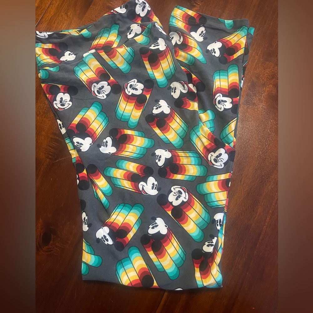 Lularoe TC Mickey leggings